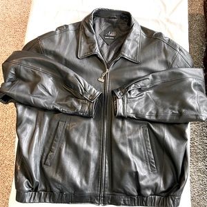 J. Ferrar (genuine lambskin). Leather black jacket.